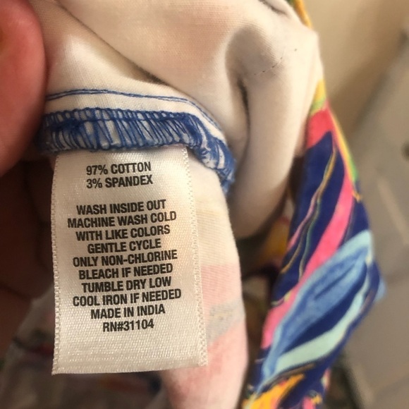 Crown and Ivy size 16 floral shorts - Picture 13 of 14